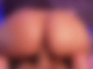 Live cam show with bss-naia - Deepthroat on Camsoda