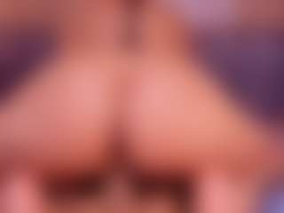 Live cam show with bss-naia - Ebony on Pornisteam.com | colombia