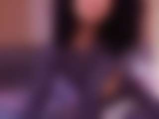 Live cam show with bss-naia - Black Petite on Dare Cams