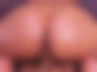 Live cam show with bss-naia - Ebony Teen (18+) on Camsoda