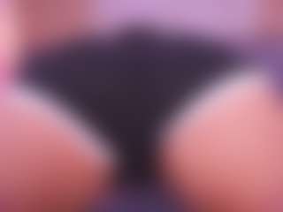 Live cam show with bss-naia - Sexwebcam Black on Milfs Live