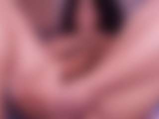 Spettacolo in cam dal vivo con bss-naia - Striptease Young Adult su Camsoda