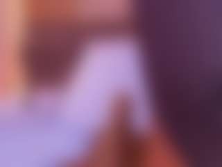 Live cam show with bss-naia - Petite on CamClone