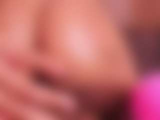 Live cam show with bss-naia - Petite on Camsoda