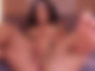 Live cam show with bss-naia - Black Shaved Pussy on Camsoda | colombia