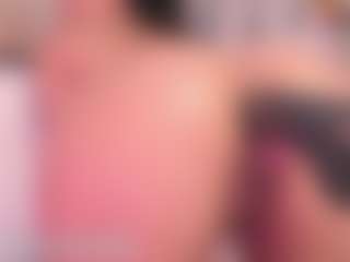 Tiffaannyyy's Live Sex Cam Show