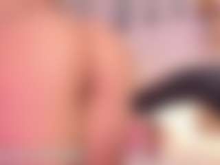 Tiffaannyyy's Live Sex Cam Show
