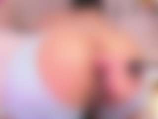 Tiffaannyyy's Live Sex Cam Show