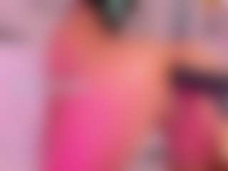 Live cam show with Tiffaannyyy - Brown Eyes on Cam Slut
