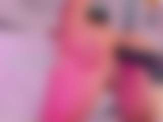 Tiffaannyyy's Live Sex Cam Show