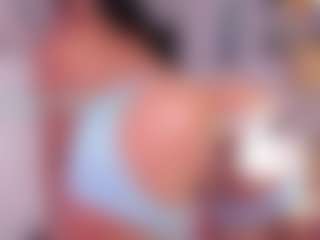 Tiffaannyyy's Live Sex Cam Show