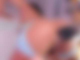 Live cam show with Tiffaannyyy - Spank on livesuperchat.net