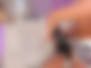 Tiffaannyyy's Live Sex Cam Show