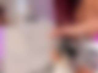 Tiffaannyyy's Live Sex Cam Show
