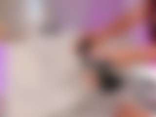 Tiffaannyyy's Live Sex Cam Show