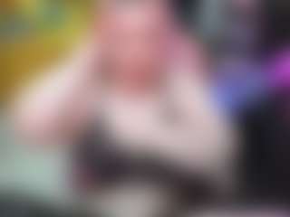 Live cam show with Softie-Sofy - Green Eyes on Mixed Magazine Live