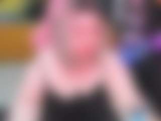 Live cam show with Softie-Sofy - Red Hair on TastyBlacksLive