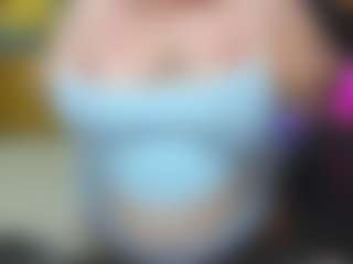 Live cam show with Softie-Sofy - Green Eyes on fapnchat