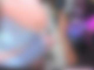 Live cam show with Softie-Sofy - Dildo Or Vibrator on Soda Cam