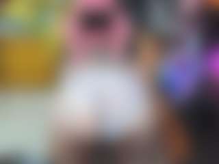 Live cam show with Softie-Sofy - Red Hair Teen (18+) on parknlotfishbdy