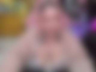Live cam show with Softie-Sofy - Green Eyes on Dolls Live