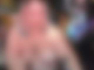 Live cam show with Softie-Sofy - Green Eyes on Fling VIP Chat
