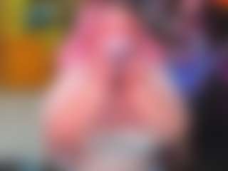 Live cam show with Softie-Sofy - Green Eyes on alttransgirls