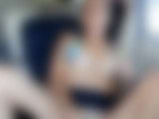 2tightwhite's Live Sex Cam Show