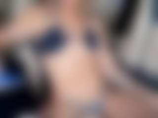 2tightwhite's Live Sex Cam Show
