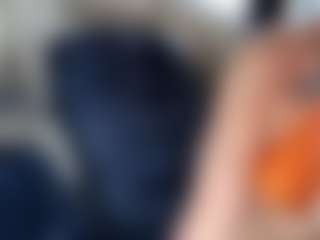 2tightwhite's Live Sex Cam Show