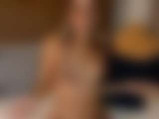 2tightwhite's Live Sex Cam Show