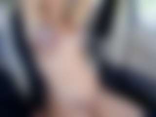 2tightwhite's Live Sex Cam Show
