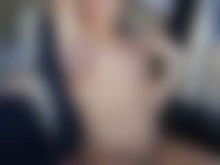 2tightwhite's Live Sex Cam Show