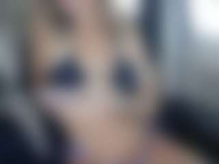 2tightwhite's Live Sex Cam Show