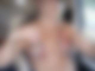2tightwhite's Live Sex Cam Show