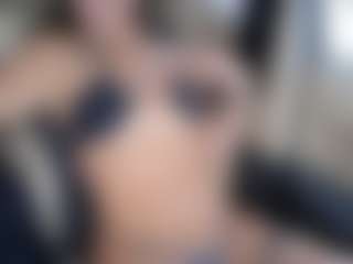 2tightwhite's Live Sex Cam Show