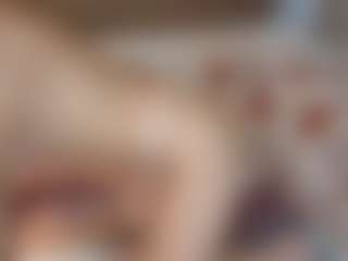 2tightwhite's Live Sex Cam Show