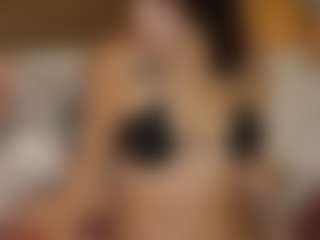 2tightwhite's Live Sex Cam Show