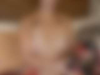 2tightwhite's Live Sex Cam Show