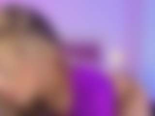 SOFLYCUTEFACE's Live Sex Cam Show