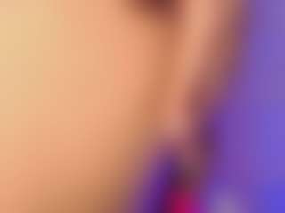 SOFLYCUTEFACE's Live Sex Cam Show