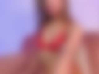 Show in cam erotica live di SOFLYCUTEFACE