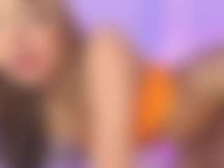 Cam Show en direct de SOFLYCUTEFACE