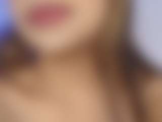 SOFLYCUTEFACE's Live Sex Cam Show