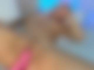 SOFLYCUTEFACE's Live Sex Cam Show