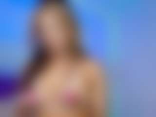 Live cam show with SOFLYCUTEFACE - Young Adult on eurowanks.com