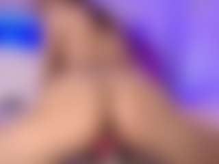 SOFLYCUTEFACE's Live Sex Cam Show