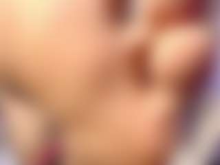 SOFLYCUTEFACE's Live Sex Cam Show