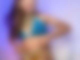 Live cam show with SOFLYCUTEFACE - Blonde Hair Petite on Camming Site