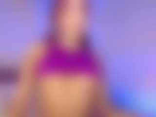 Live cam show with SOFLYCUTEFACE - Camel Toe on Dolls Live